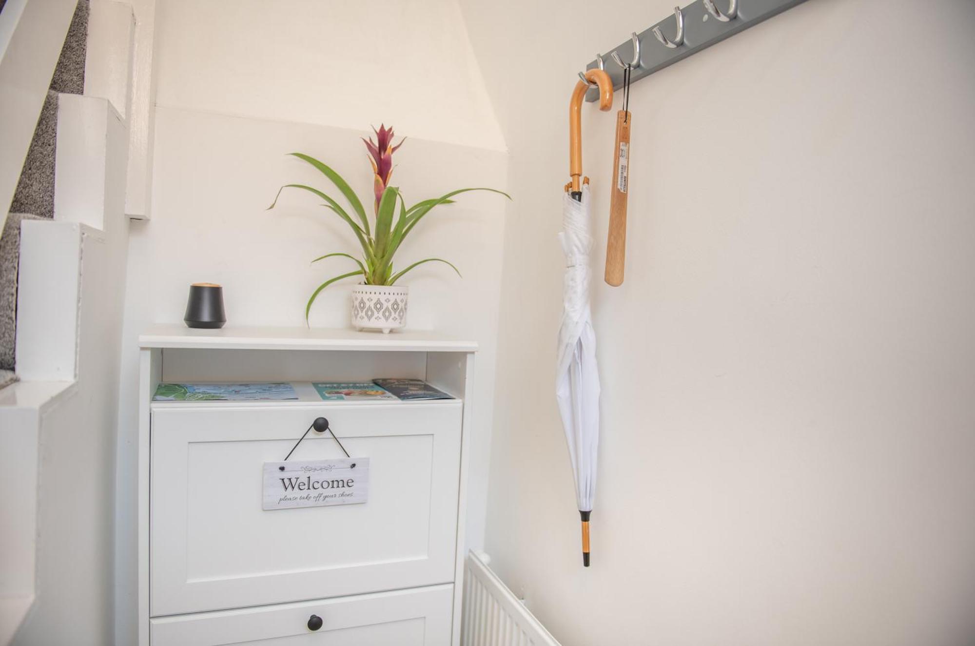 Stylish 91Sqm Victoria 2 Bedroom Apartment Bristol Exterior photo