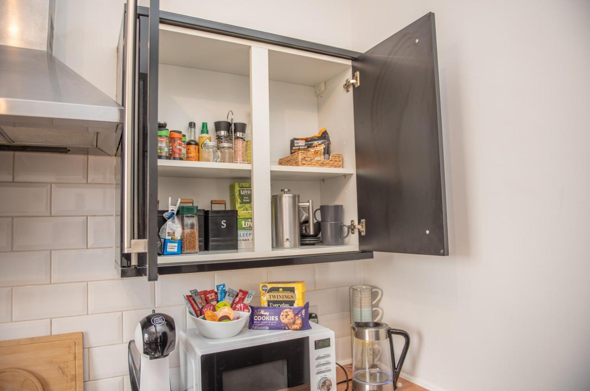 Stylish 91Sqm Victoria 2 Bedroom Apartment Bristol Exterior photo